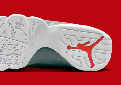air-jordan-9-fire-red-ct8019-162-outsole