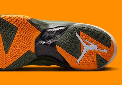 undefeated-air-jordan-37-dv6255-300-outsole