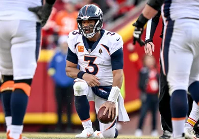 DENVER BRONCOS VS KANSAS CITY CHIEFS, NFL