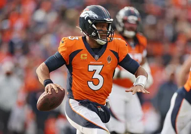 Los Angeles Chargers v Denver Broncos