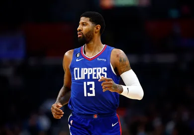 Philadelphia 76ers v Los Angeles Clippers