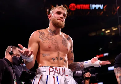 Jake Paul v Tyron Woodley