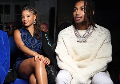 Off-White : Front Row - Paris Fashion Week - Womenswear Spring/Summer 2023