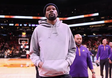 Sacramento Kings v Phoenix Suns