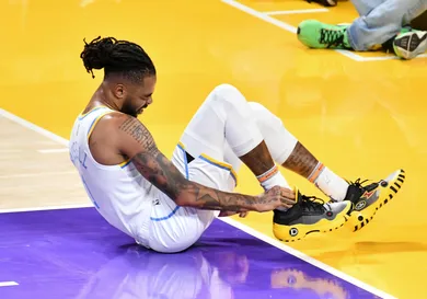 Golden State Warriors v Los Angeles Lakers