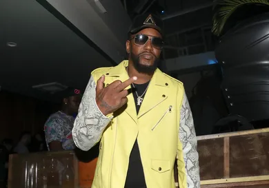 Cam'ron Visits Harbor NYC