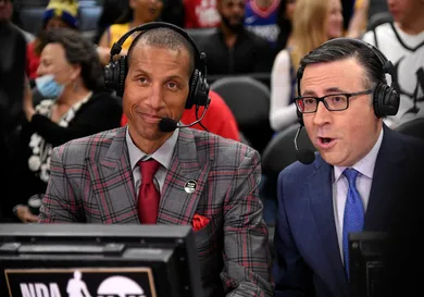 Golden State Warriors v Los Angeles Clippers