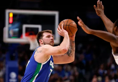 Sacramento Kings v Dallas Mavericks