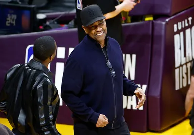 Oklahoma City Thunder v Los Angeles Lakers