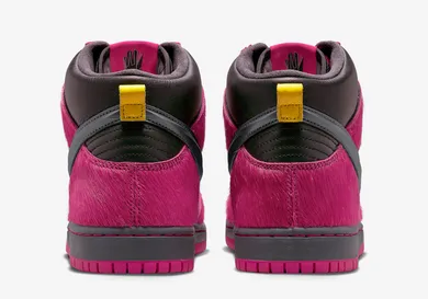 Run-The-Jewels-Nike-SB-Dunk-High-DX4356-600-5
