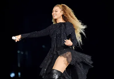 Beyonce and Jay-Z "On the Run II" Tour Opener - Cardiff