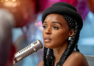 Janelle Monae Visits "Elvis Duran And The Morning Show"