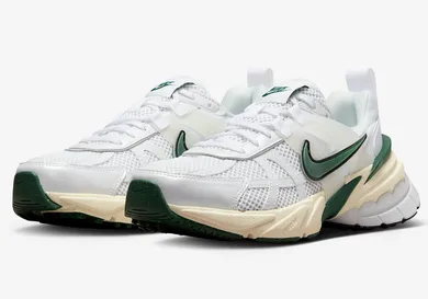 Nike-Runtekk-White:Green-Official-Photos1