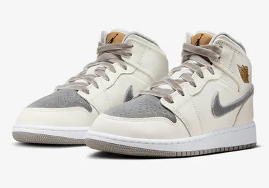 Air-Jordan-1-Mid-GS-Velvet-Toe-FB9899-100-4