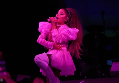 Ariana Grande "Sweetener World Tour" - London