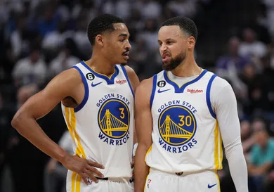 Golden State Warriors v Sacramento Kings