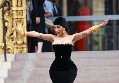 Schiaparelli : Outside Arrivals - Paris Fashion Week - Haute Couture Fall/Winter 2023/2024