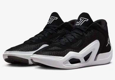 Jordan-Tatum-1-Black-White-FB2863-001-4