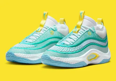 nike-cosmic-unity-3-jade-ice-emerald-rise-clear-jade-FN6977-010-1