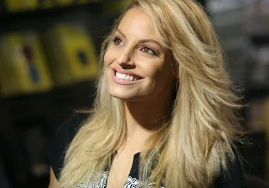 WWE Wrestlers Trish Stratus and Kurt Angle Sign Their DVD at HMV in Dublin - November 20, 2005