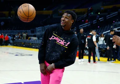 Golden State Warriors v Los Angeles Lakers - Game Three