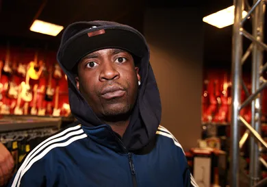 50 Cent Promotes "Before I Self Destruct" At Best Buy