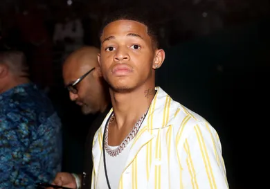 Floyd Mayweather v Logan Paul