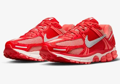 nike-zoom-vomero-5-university-red-10