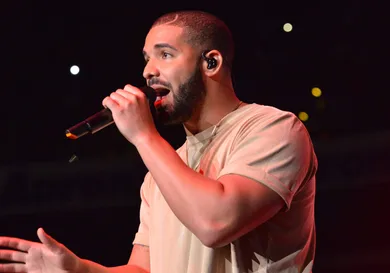 Hot 107.9 Birthday Bash Block Show