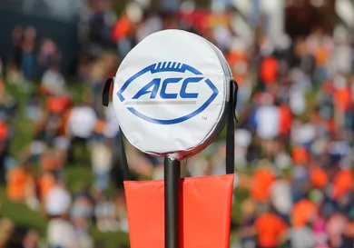 COLLEGE FOOTBALL: OCT 29 Miami at Virginia