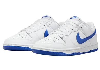 ipad_nike-dunk-low-hyper-royal-0