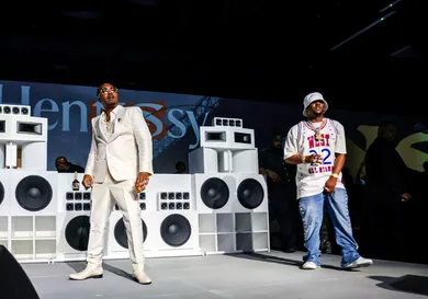 Nas &amp; Hennessy Hip-Hop's 50th Anniversary Limited Edition Bottle Celebration