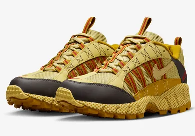 Nike-Air-Humara-Buff-Gold-FJ7098-701-4