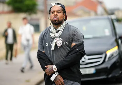 Street Style - Paris Fashion Week - Menswear Spring/Summer 2023 : Day Two