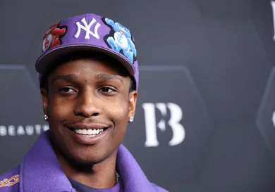 Rihanna Celebrates Her Beauty Brands Fenty Beauty And Fenty Skin