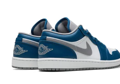 Air Jordan 1 Low True Blue (Back View)
