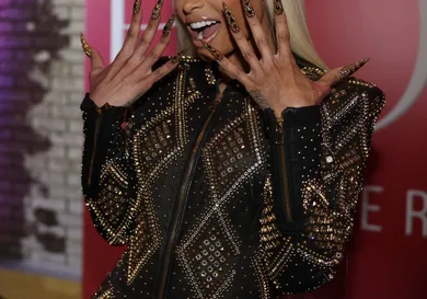 Support Your Girlfriend's POW(H)ER Experience Awards 2023