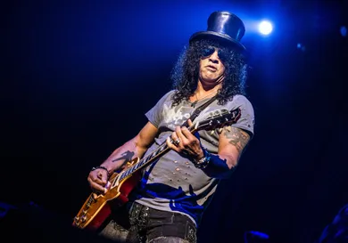Slash In Concert At Le Zenith