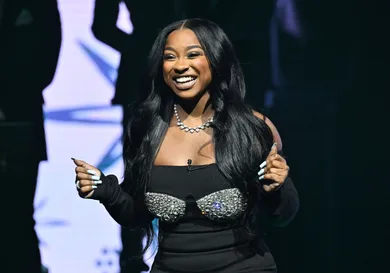 2023 ESSENCE Holiday Special