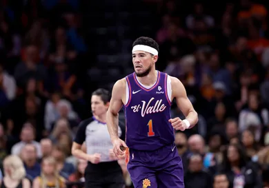 Portland Trail Blazers v Phoenix Suns