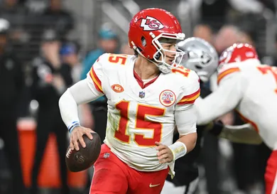 Kansas City Chiefs v Las Vegas Raiders