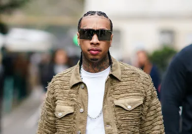 Street Style - Paris Fashion Week - Menswear F/W 2020-2021 : Day Two