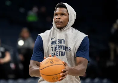 San Antonio Spurs v Minnesota Timberwolves