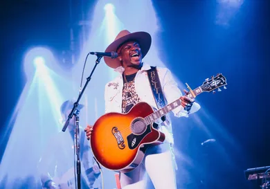 Dustin Lynch With Special Guests: Jimmie Allen And LOCASH Live Stream Concert - Nashville, TN