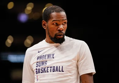 Phoenix Suns v Toronto Raptors