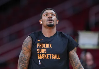 Phoenix Suns v Houston Rockets