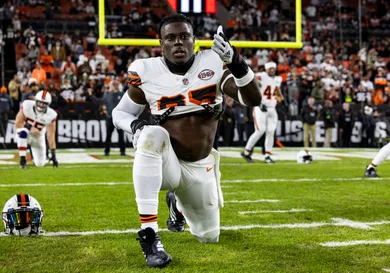 New York Jets v Cleveland Browns