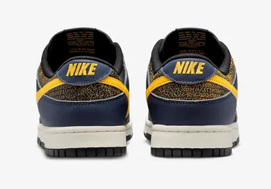 Nike-Dunk-Low-Vintage-Michigan-5