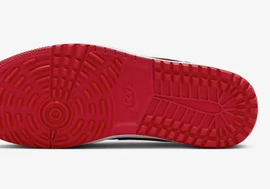 Air-Jordan-Mule-Golf-Bred3