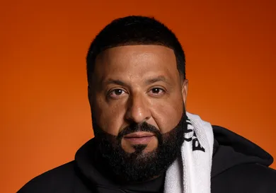 Gatorade_OrangeLook_1229-1_02_9x16_15